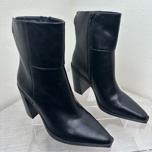 Steve Madden Silvee Womens Ankle 9.5M Black Leather Snip Toe Block Heel Side Zip